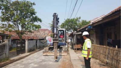 DBMSDA Lakukan Peningkatan Jalan Menuju Pulo Cangkir dan Pembongkaran Beton di Mekar Baru