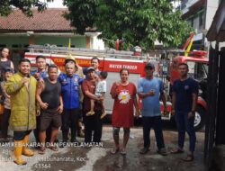 Satu Rumah Terbakar di Palabuhanratu Diduga korsleting listrik, Damkar Pos 1 Palabuhanratu Sigap Datangi Lokasi Kebakaran