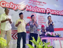Yadi Sembako Dan Paus Mini Hadir Di Malam Puncak HUT RI Ke 78, RW 07 Perumahan Serdang Asri 3 – Panongan