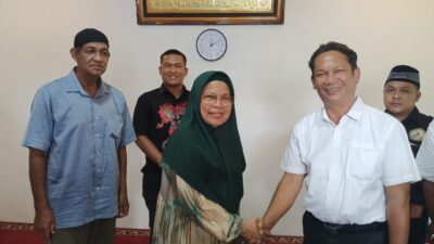 Hj. Bunda Indah Resmikan Mushollah POR Sejati, Terimakasih Hans