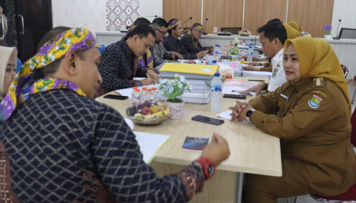 Tim Lomba Kelurahan Tingkat Provinsi Banten Klarifikasi Lapangan ke Kelurahan Sukamulya
