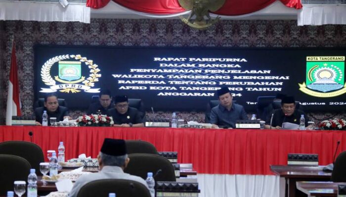 Pj Wali Kota Sampaikan Raperda Perubahan APBD Tahun 2024