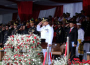 Peringati HUT RI, Pj Ikut Lomba Bareng Warga
