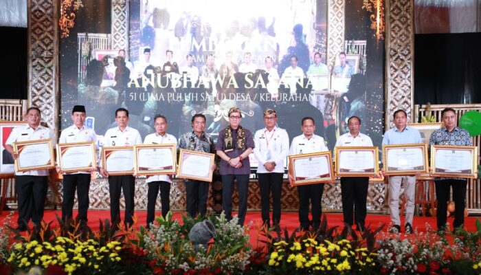 Pemkab Tangerang Raih Penghargaan Dari Menkumham