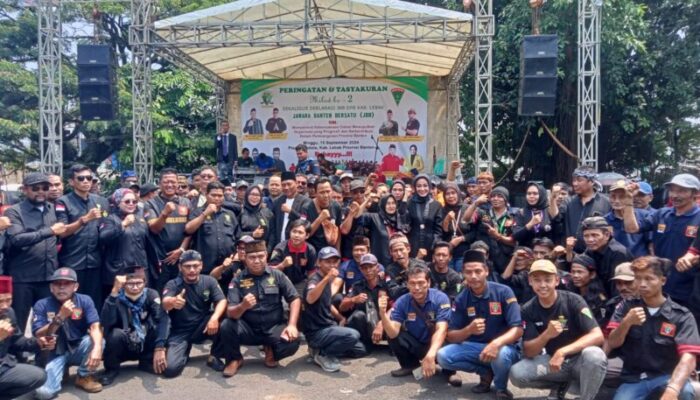 Milad Ke 2 Ormas Jawara Banten Bersatu (JBB) Gelar Seni Budaya Pencak Silat Di Plaza Lebak