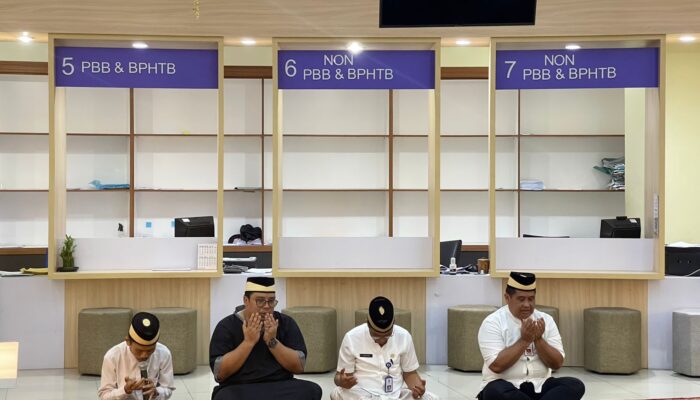 Bapenda Gelar Do’a Bersama Di Malam Ke 7 Tahlil, Untuk Mantan Bupati Tangerang H. Ismet Iskandar (ALM)