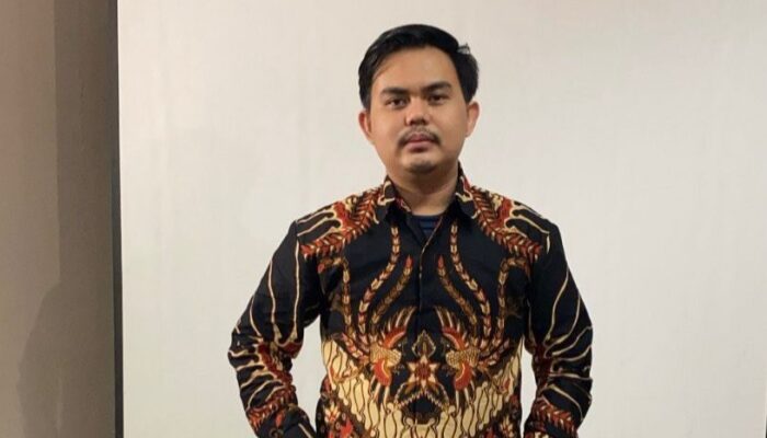 Direktur ICLI Tanggapi Kritik Mahfud MD Soal Penggunaan Kop Surat Menteri Desa