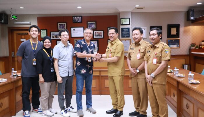 Jalin Sinergitas, Pj Bupati Tangerang Kunjungi PT. Victory Chingluh dan PT. Adis