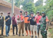 Dandin 0608/ Cianjur bersama Forkopimcam Kadupandak Tinjau Lokasi Bencana Alam di Desa Wargasari