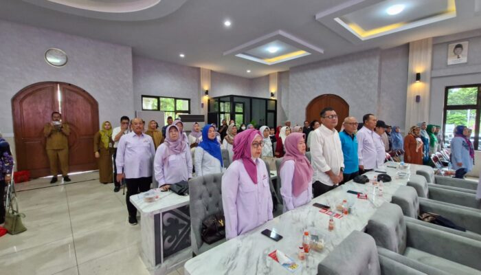 150 Anggota Persatuan Pensiunan Indonesia Cek Kesehatan dan Ikuti Seminar Kesehatan