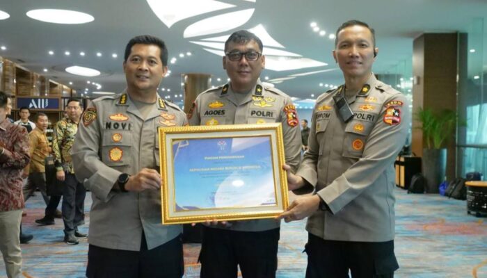 Polri Terima Penghargaan BKN atas Manajemen SDM