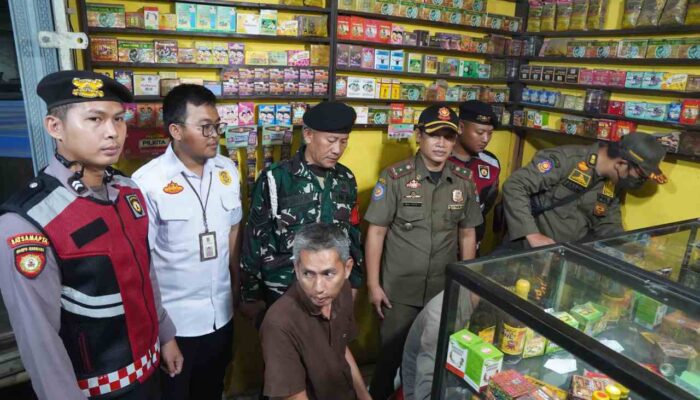 Satpol PP Kabupaten Tangerang Gencar Razia Depot Jamu Jelang Ramadan, Sikat Penjual Miras