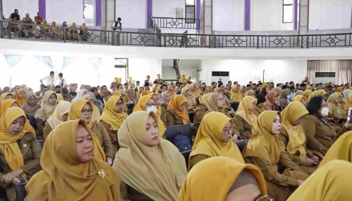 Guru SD di Kabupaten Tangerang Melek Teknologi: Demi Pembelajaran Interaktif dan Menyenangkan