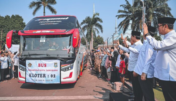 Wagub Banten Resmi Lepas 393 Jemaah Haji Kloter 02 JKG Kota Tangerang