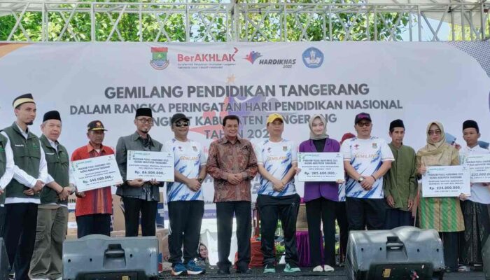 Gebyar HARDIKNAS di Tangerang: Senam Massal, Lomba, Beasiswa hingga Kejutan Umroh untuk Guru