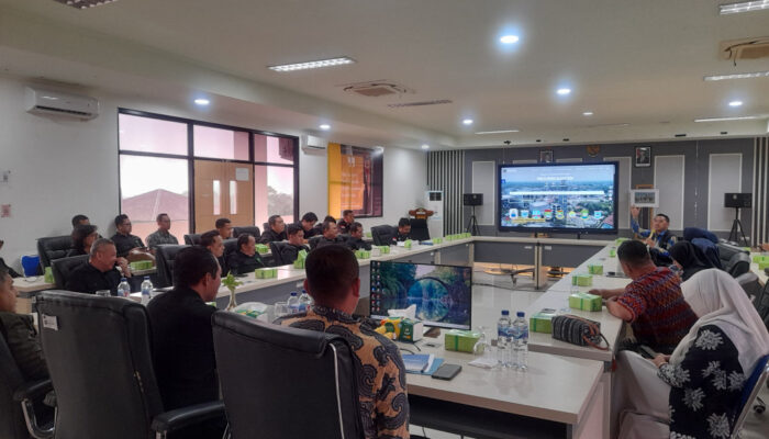 Pemprov Banten dan Kejaksaan Agung Sinergi Awasi Media Komunikasi