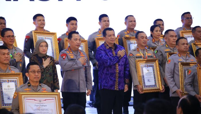 Polri Genjot Reformasi Birokrasi, 22 Satker Raih Penghargaan Zona Integritas