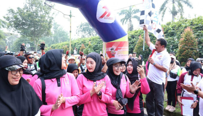 Kemeriahan HUT ke-79 Bhayangkara, Ribuan Warga Tangerang Berbaur dengan Polisi