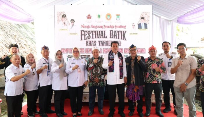 Bupati Tangerang Dorong Batik Khas Legok Mendunia, Siap Fasilitasi hingga Digitalisasi Pemasaran