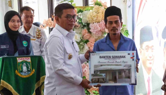 Renovasi RTLH di Tangerang Jadi Bukti Kolaborasi Pemerintah dan Masyarakat, Andra Soni: Ini Akan Menjadi Paradoks