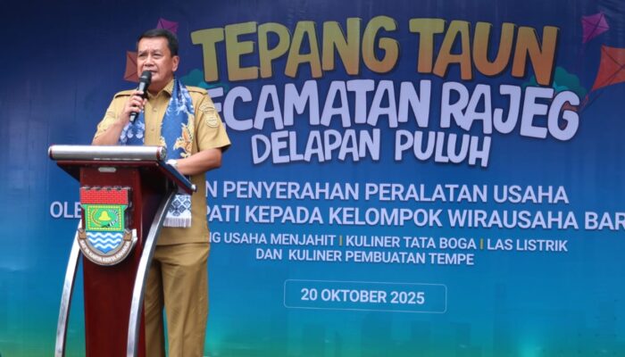 HUT ke-80 Rajeg Semakin Berwarna, Bupati Tangerang Bagikan Bantuan Usaha untuk Masyarakat