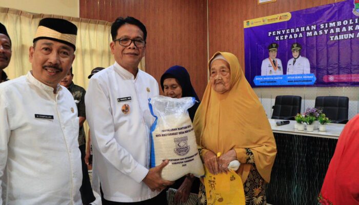 Pemkab Tangerang Salurkan Bantuan Beras untuk 15 Desa Rentan Rawan Pangan