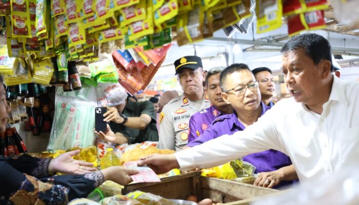 Jelang Nataru, Bupati Tangerang Pastikan Harga Stabil Demi Ketenangan Masyarakat