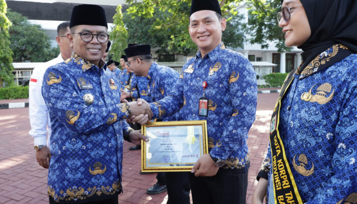 HUT ke-54 Korpri, Gubernur Andra Soni Tekankan Soliditas dan Transformasi Birokrasi