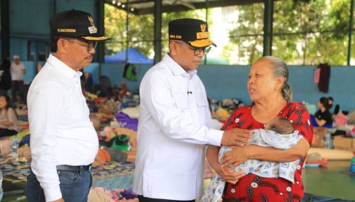 Andra Soni Turun Langsung ke Lokasi Banjir, Pastikan Pengungsi Aman dan Logistik Terpenuhi