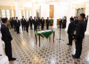 Lantik 10 Pejabat Pemprov Banten, Gubernur Andra Soni Terapkan Manajemen Talenta Berbasis Kinerja