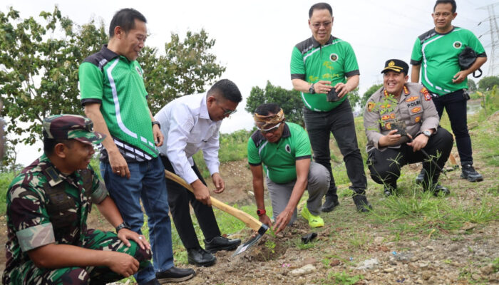 Andra Soni Gaspol Selamatkan Sungai, 1.500 Pohon Kelor Siap Hijaukan Cibanten