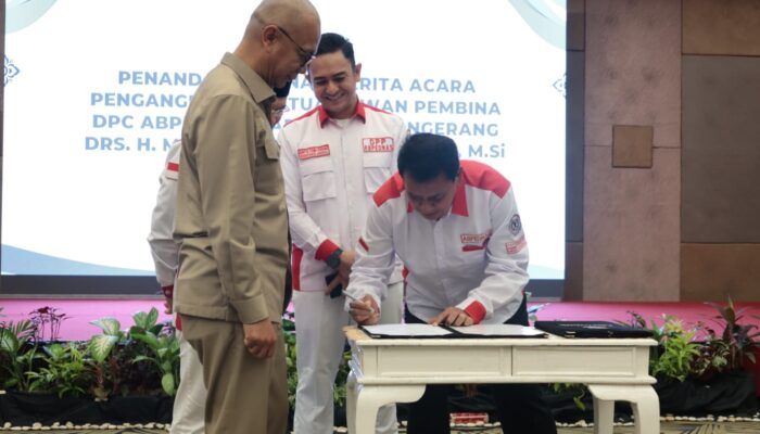 Program Jaga Desa Diperkuat di Tangerang, Bupati Maesyal Rasyid Dikukuhkan sebagai Ketua Dewan Pembina ABPEDNAS