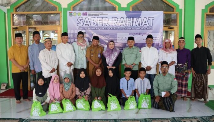Wabup Intan Apresiasi Prima DMI Tangerang Gelar Santunan dan Bersih-Bersih Masjid di Ramadan